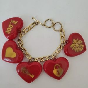 Vintage Chunky Cherry Red Lucite Heart Bracelet 🍒